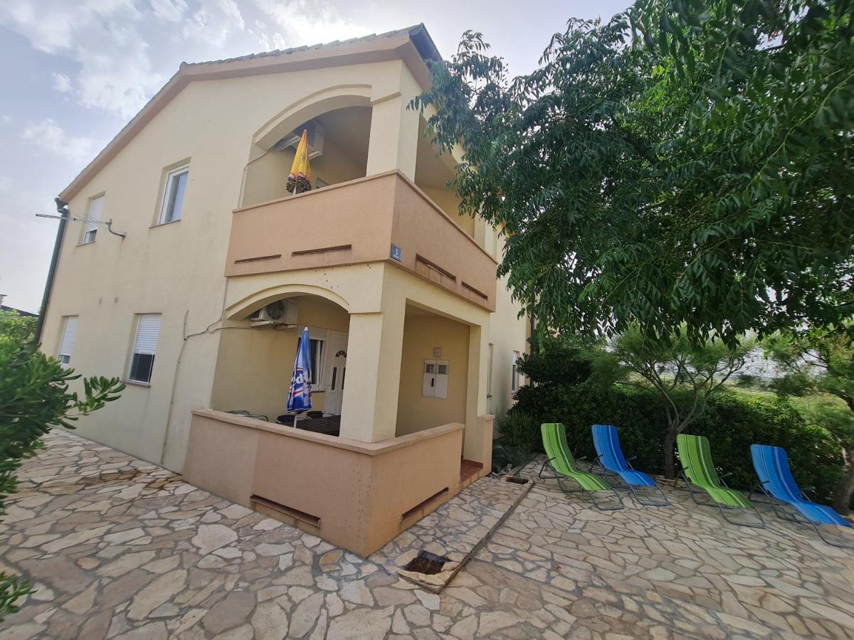 Apartman ˝Abaza˝ Vir Zewnętrze zdjęcie